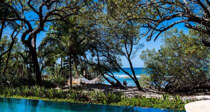 Villa spectaculaire en bord de mer, parfaite pour les événements et les mariages