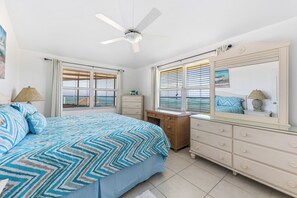 1 bedroom, iron/ironing board, free WiFi, bed sheets - Kozy Kai - Sealodge 17 - Romantic Beachfront cottage by Cayman Villas! (Cayman Kai)