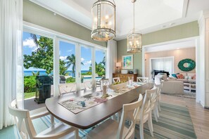 Dining - Gypsy: Private Pool, Beachfront & Designer Interiors in Rum Point (Grand Cayman)