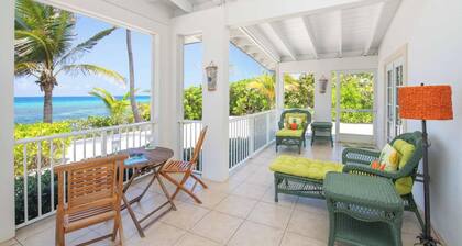 Conched Out: Beach House w/ Backyard Snorkeling + Private Pool