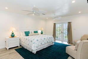 5 bedrooms, desk, iron/ironing board, free WiFi