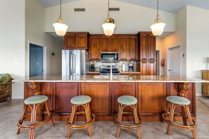 Fridge, microwave, oven, stovetop - Little Cayman Escape - Stunning  Views and Privacy - Call Cayman Villas! (Little Cayman)