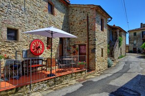 Outdoor dining - La Ruota - Village house rental in Duddova, Chianti (Duddova)