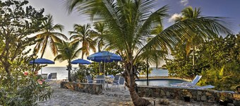 Stunning Caribbean Beachfront Villa on St. Martin!