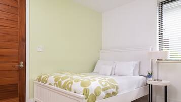 5 dormitorios, tabla de planchar con plancha, Internet y ropa de cama