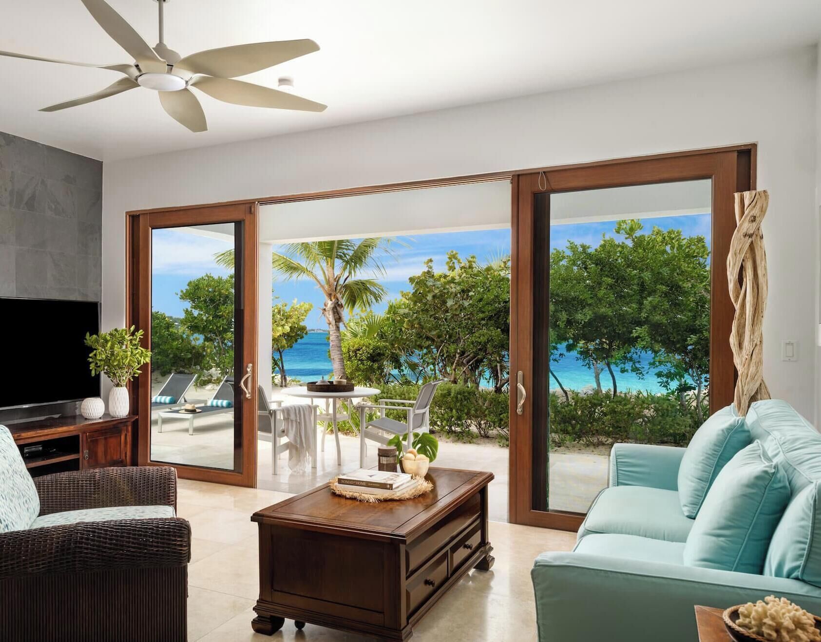 Fernseher, Stereoanlage