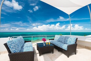 Property grounds - TC Villas -Grace Bay Luxury with Pool & Beach Views (Providenciales)