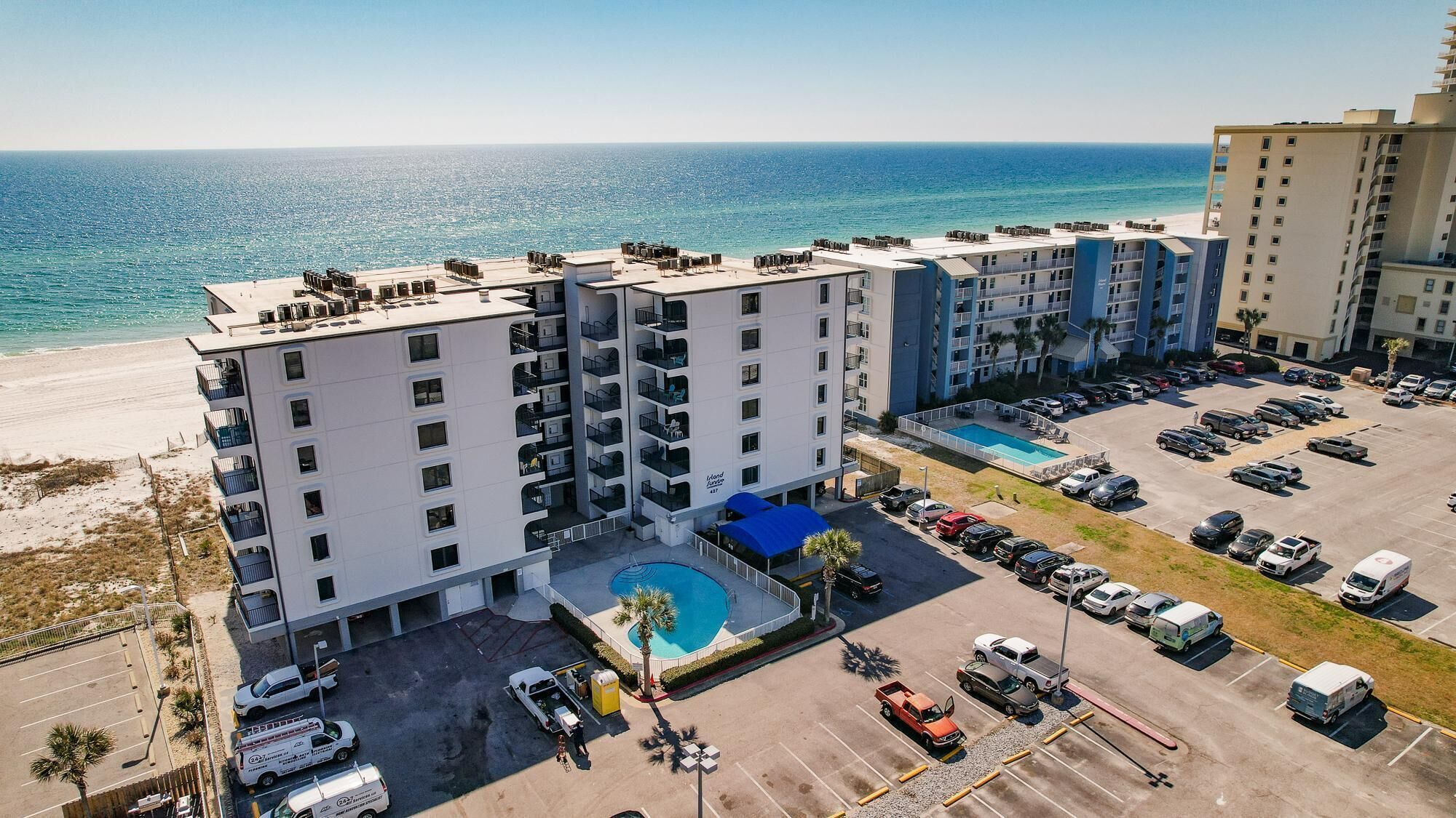 Beach Front~Happiness Comes in Waves~Book Now for a Great GetAway!!