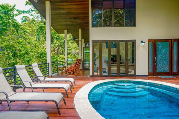 Pool - Secluded Jungle Retreat with Private Pool, WiFi, & Amazing Views from Every Room (Uvita)