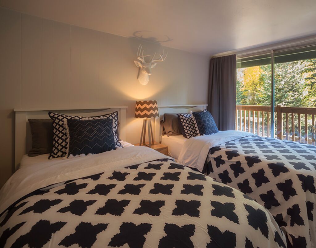 2 bedrooms, desk, free WiFi, bed sheets