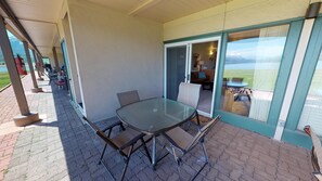 Outdoor dining - On Lake, WOW Views, Patio! Walk to Amphitheater, Marina, Parks, Dining (Dillon)