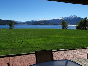 Terrace/patio - On Lake, WOW Views, Patio! Walk to Amphitheater, Marina, Parks, Dining (Dillon)