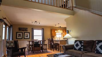 Smart TV, chimenea y reproductor de DVD