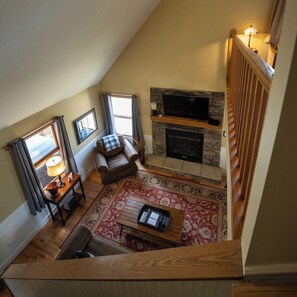 Smart TV, fireplace, DVD player