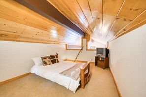 4 soverom, strykejern/-brett, wi-fi og sengetøy