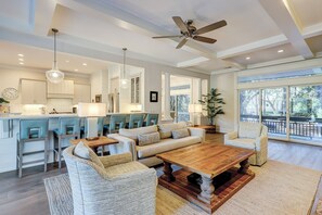 Interior - Beautiful home with lagoon view in Palmetto Dunes- short walk to the ocean! (Hilton Head Island)
