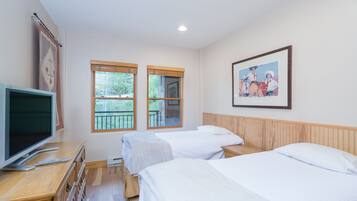 1 bedroom, iron/ironing board, internet, wheelchair access