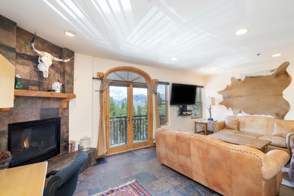 TV, fireplace, offices - Unobstructed Mountain Views From Private Balcony in This Stunning 1-Bedroom Resi (Mountain Village)