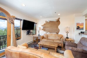 TV, fireplace, offices - Unobstructed Mountain Views From Private Balcony in This Stunning 1-Bedroom Resi (Mountain Village)