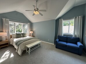 5 habitaciones, tabla de planchar con plancha, wifi y ropa de cama 