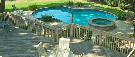 Beheizter Pool