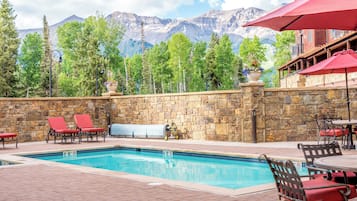 Beheizter Pool