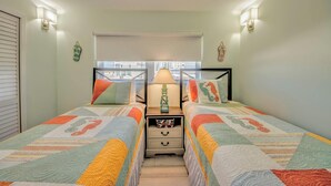 2 bedrooms, iron/ironing board, WiFi (free), bed sheets