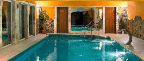 Indoor pool, outdoor pool