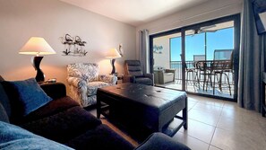 Télévision à écran plat