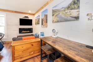 Interior - Updated, Affordable Pet-Friendly Kitchenette at the Mountainside Inn (Telluride)
