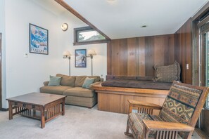 电视、书