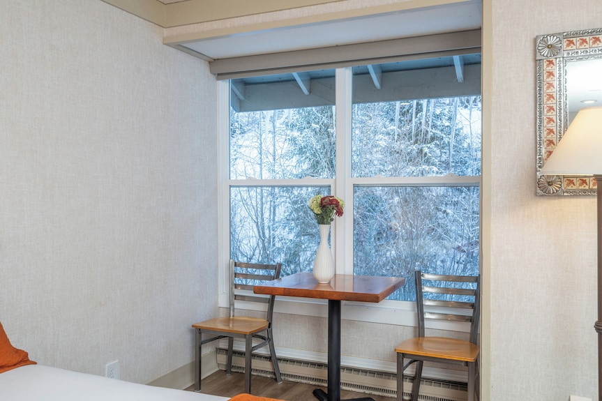 Mountainside Inn Room With Kitchenette - Silverton, CO