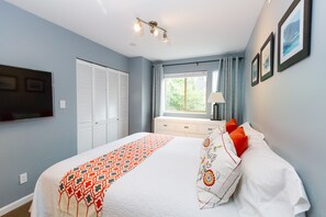 2 chambres, fer et planche à repasser, Wi-Fi, draps fournis