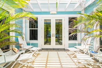 Papaya Cottage's shaded porch.