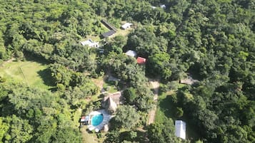 In-room safe, iron/ironing board, bed sheets