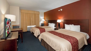 Desk, blackout curtains, free WiFi, bed sheets - Red Roof Inn Annapolis (Annapolis)