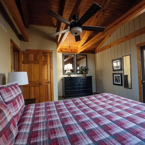 3 bedrooms, Internet, bed sheets - Aspen - Hosted by The Chalets (Logan)
