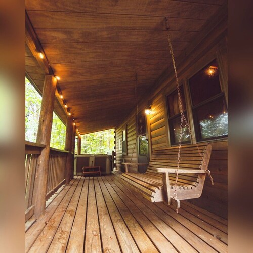 Oakridge | Hocking Hills