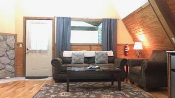 Smart TV, fireplace, DVD player
