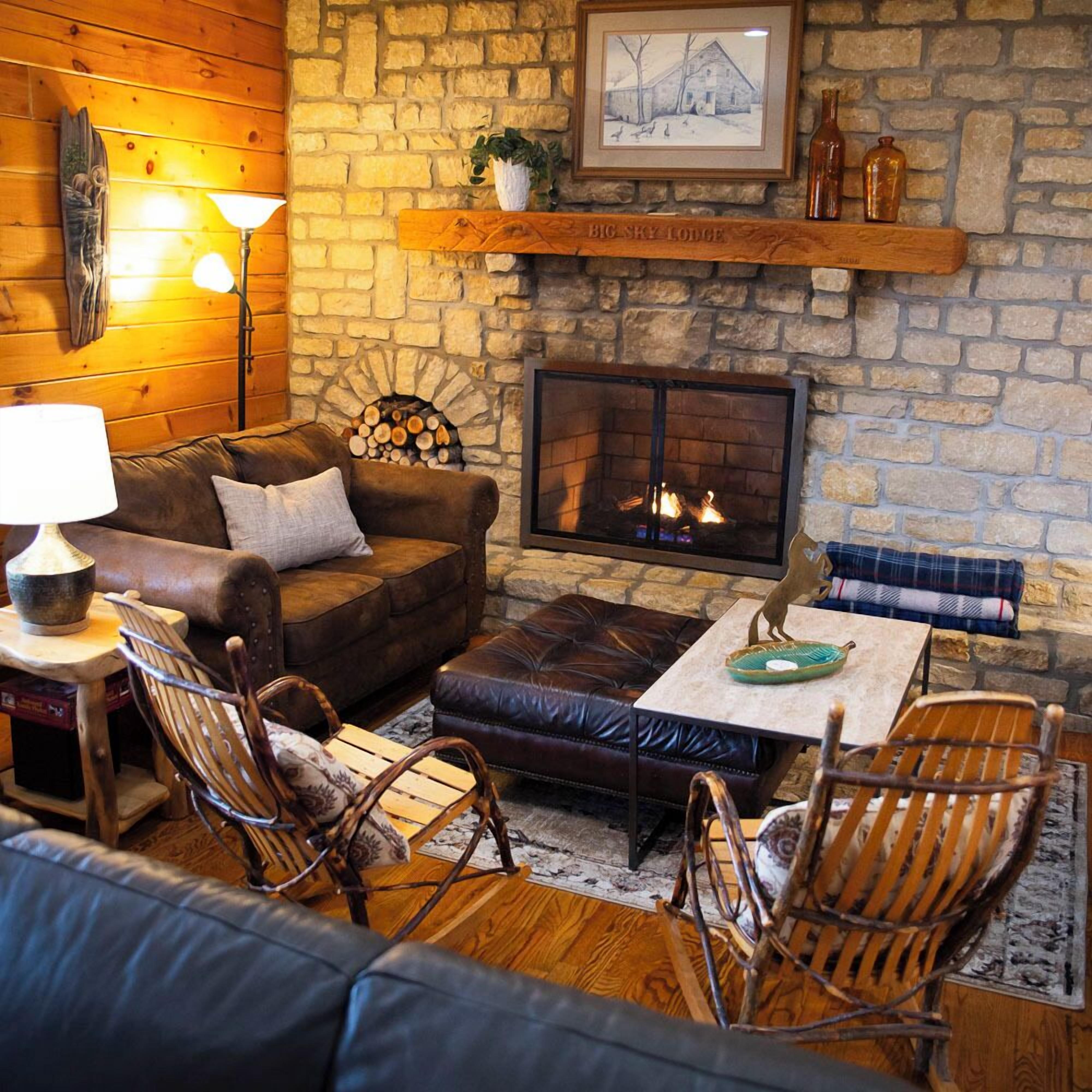 Smart TV, fireplace, DVD player