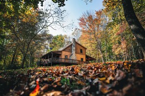 Exterior - Dogwood - Hosted by The Chalets (Logan)