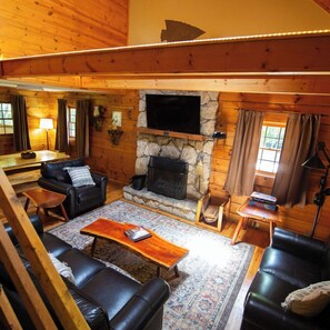 Smart TV, fireplace, DVD player, foosball - Dogwood - Hosted by The Chalets (Logan)