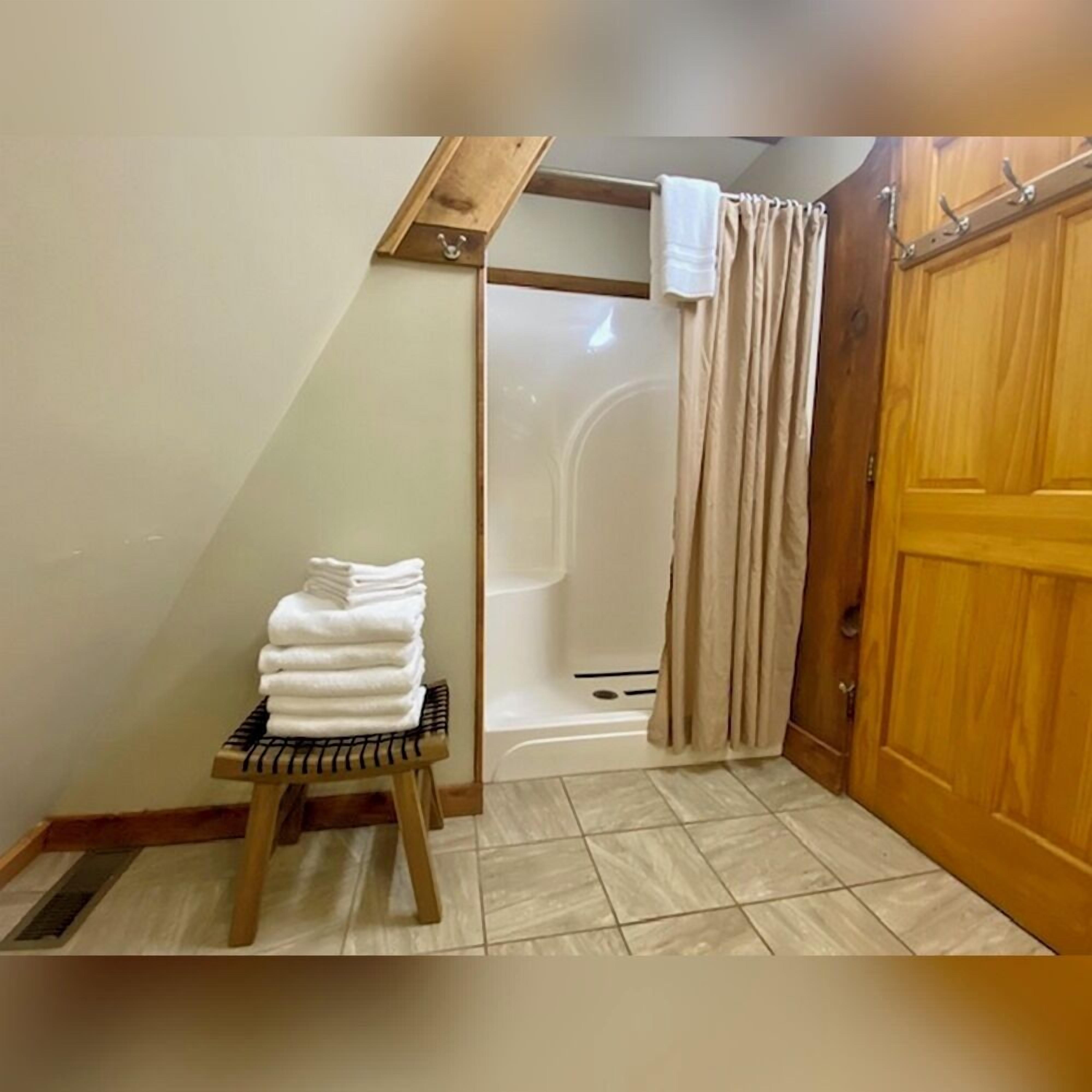 A-Frame #07 Shower