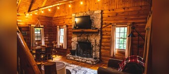 Pine Creek - Hosted by The Chalets