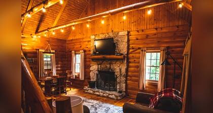 Pine Creek - Hosted by The Chalets