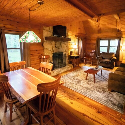 Sycamore - Hosted by The Chalets
