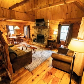 Smart TV, fireplace, DVD player