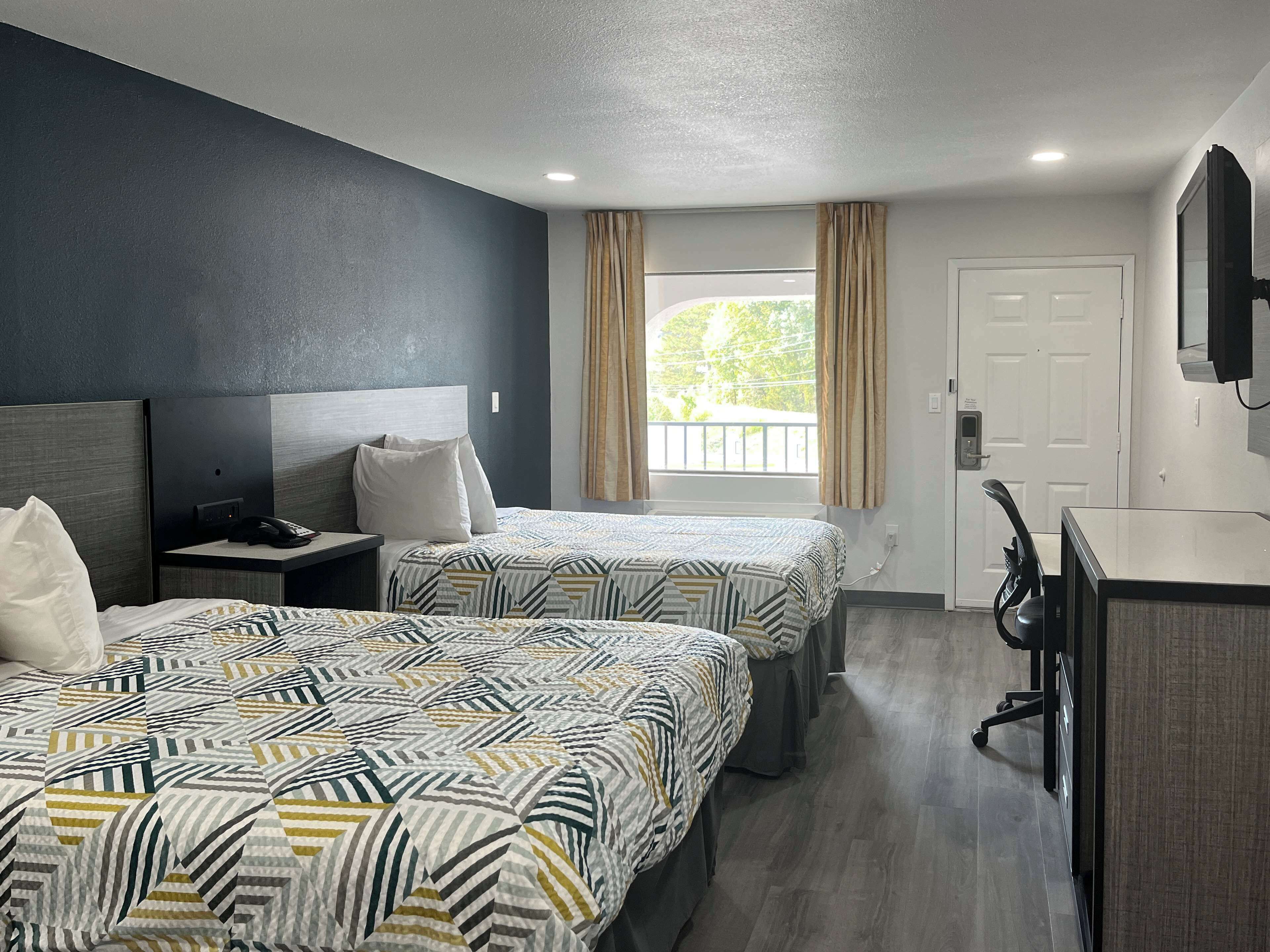 Työpöytä, ilmainen Wi-Fi