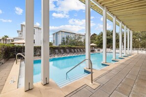 A heated pool - 4 Free bikes & Free 6 Seater Golf Cart/Short Walk to Beach/2 Community Pools-one heated/Summers Edge (Seagrove Beach)