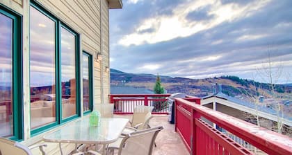 Off-Season & Summer Tarjoukset! Koiraystävällinen, uskomattomat näkymät, tilava kaksikerroksinen kävelymatka kaupunkiin / retkeilyyn / bussiin